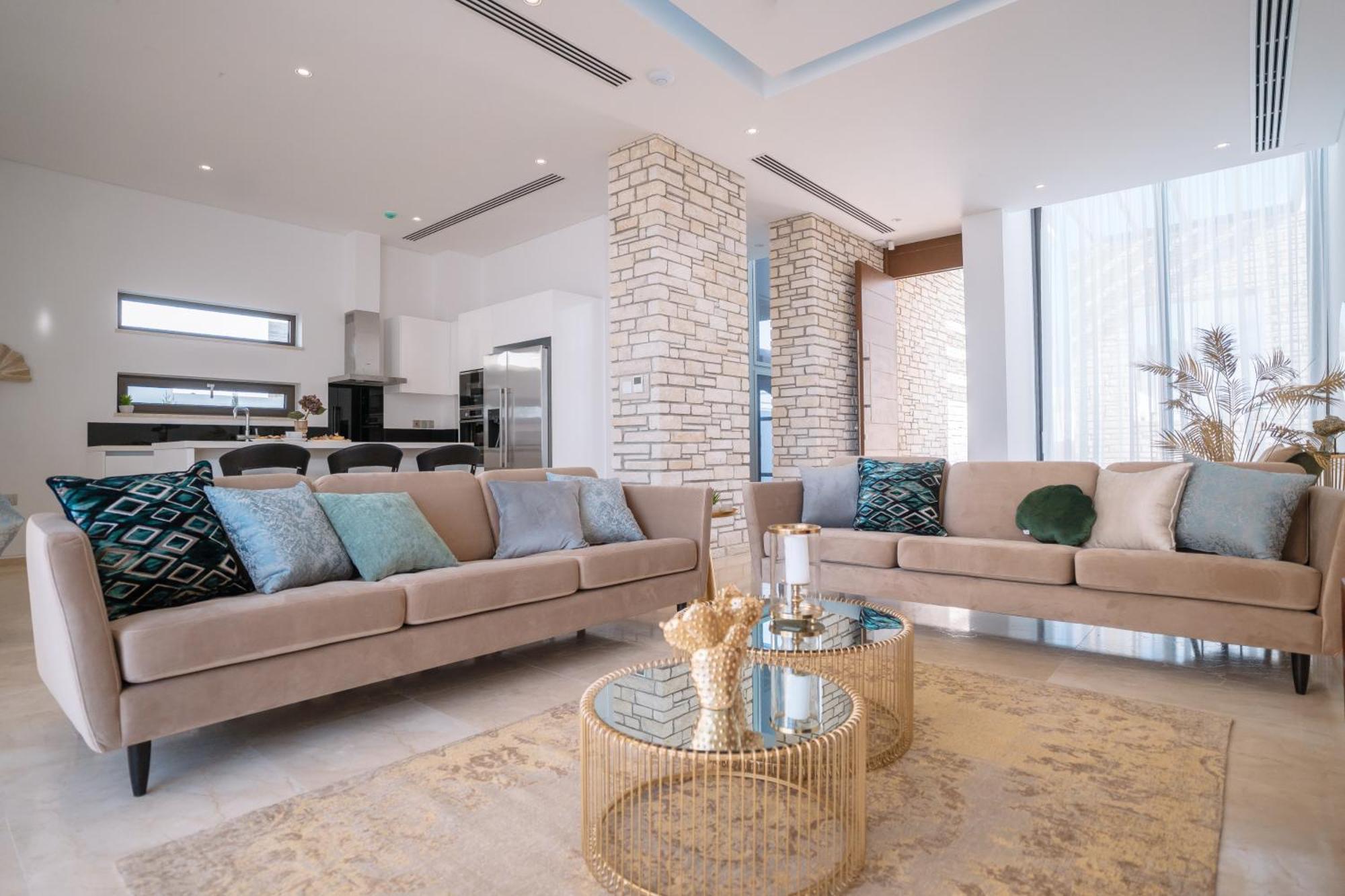 Cap St Georges Villas Peyia Room photo